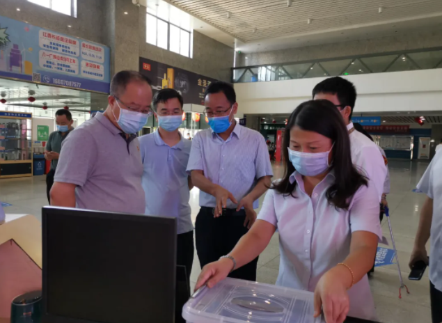 傅曉軍一行督導南昌長途汽車站、徐坊客運站疫情防控及文明創(chuàng)建工作