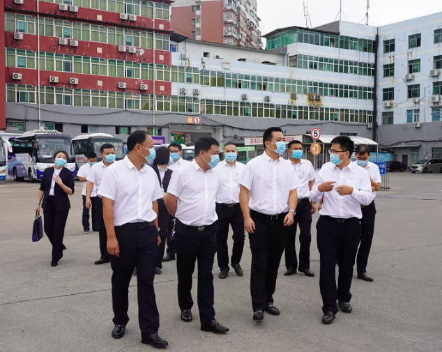 王曉一行督導(dǎo)鷹潭長(zhǎng)運(yùn)、鷹潭公交生產(chǎn)運(yùn)營(yíng)及安全生產(chǎn)工作