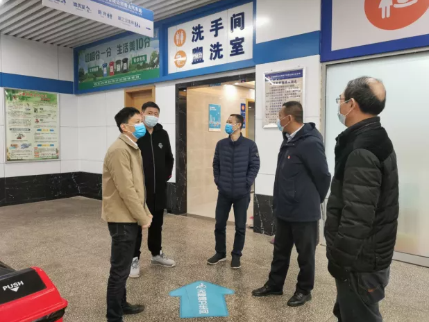 黃俊一行深入青山客運站、南昌長途客運站檢查指導(dǎo)安全生產(chǎn)等工作