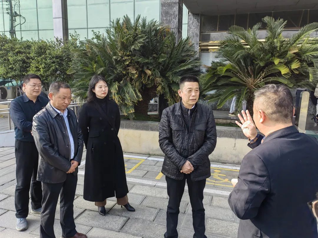 景德鎮(zhèn)長(zhǎng)運(yùn)：景德鎮(zhèn)市交通運(yùn)輸局領(lǐng)導(dǎo)前來(lái)督導(dǎo)安全生產(chǎn)