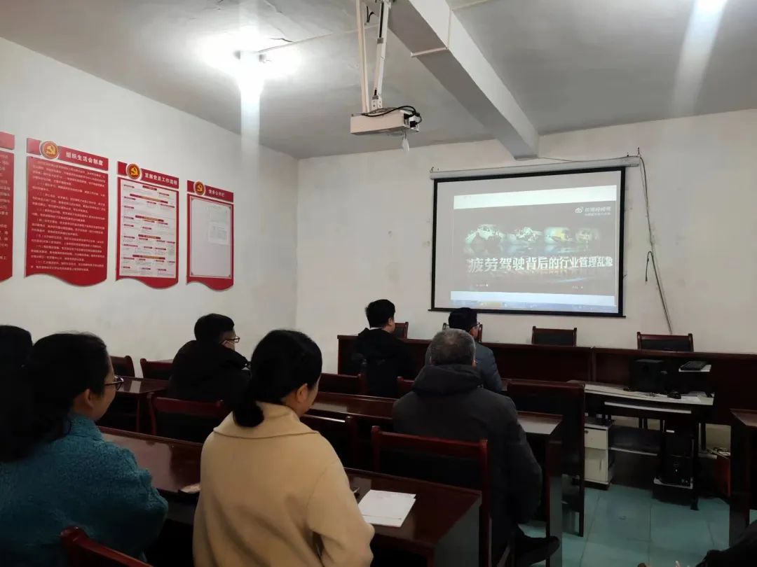 上饒汽運(yùn):安全生產(chǎn) 責(zé)任在肩