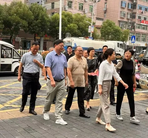 吉安長(zhǎng)運(yùn)：湖南省常德市調(diào)研組對(duì)新干城鄉(xiāng)公交一體化進(jìn)行調(diào)研