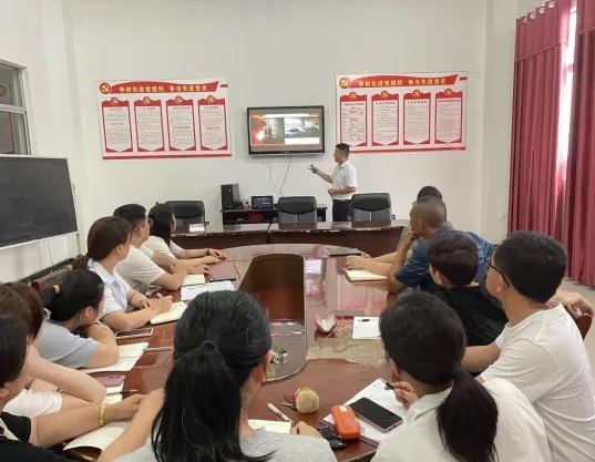 撫州長運(yùn):開展全員消防安全和緊急救護(hù)知識培訓(xùn)