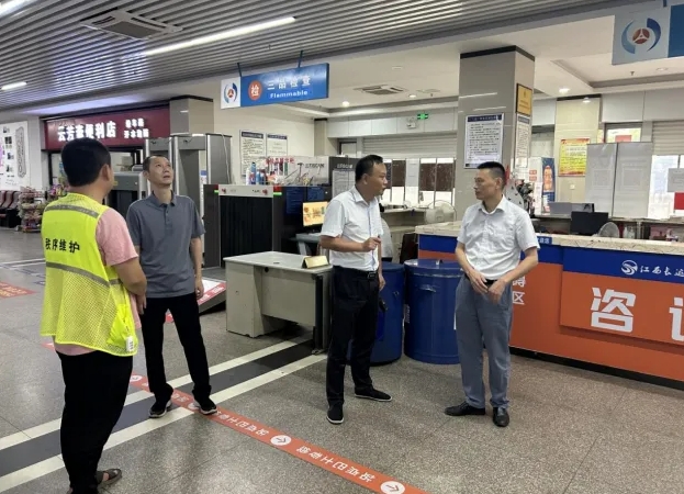 黃俊督導(dǎo)南昌地區(qū)子公司“雙節(jié)”前值班值守、安全維穩(wěn)工作